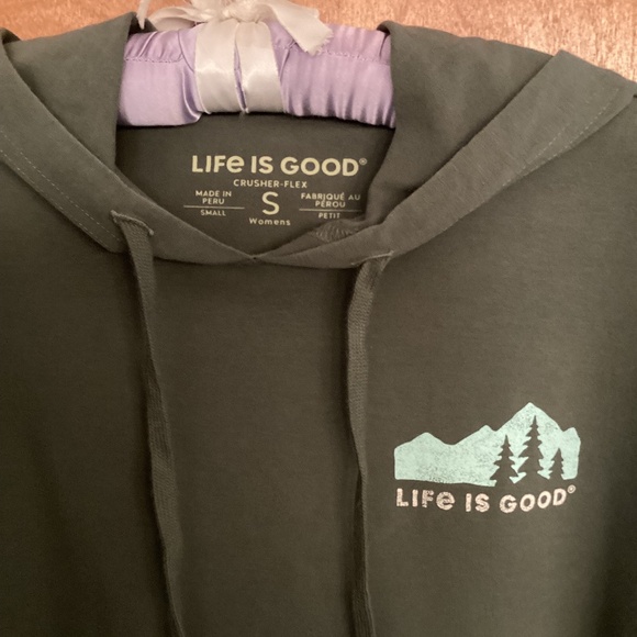 LNWOT Life Is Good * Crusher-Flex Boxy Hoodie * Women’s Small - Picture 3 of 5